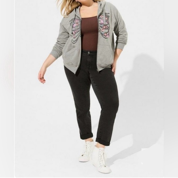 Torrid Floral Skeleton Rib Classic
Gray Full Zip Fleece Hoodie - Picture 9 of 9